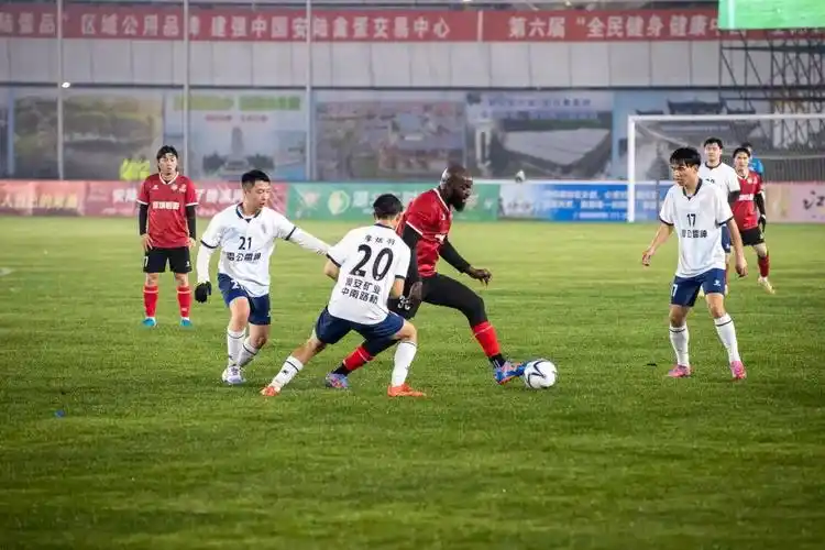 NBA联赛：洛杉矶快船 VS 达拉斯独行侠